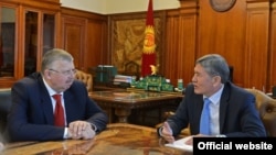Андрей Бельянинов жана Алмазбек Атамбаев, 9-апрель, 2013-жыл
