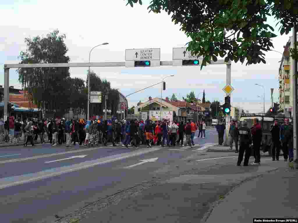 Protesters gather in the Gjorce Petrov district.