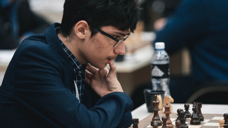 استاد شطرنج برای شرکت در مسابقات تابعیت ایرانی‌اش را تغییر می‌دهد