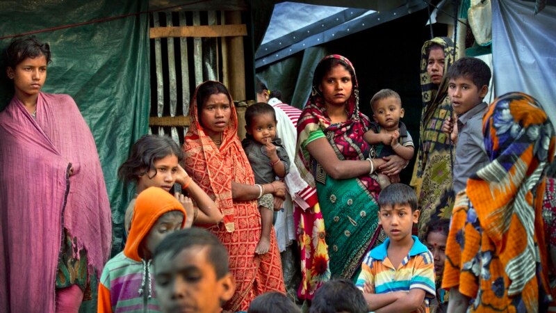 Bangladeš šalje izbegle Rohindže na udaljeno ostrvo uprkos protestima