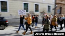 Protest zaposlenih u obrazovanju u Zagrebu 6. novembra