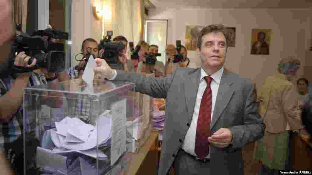 Kandidat Demokratske stranke Srbije Vojislav Ko&scaron;tunica