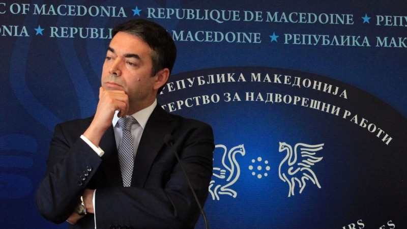 Димитров ја убедува Грција дека е добро Македонија да влезе во ЕУ и НАТО 