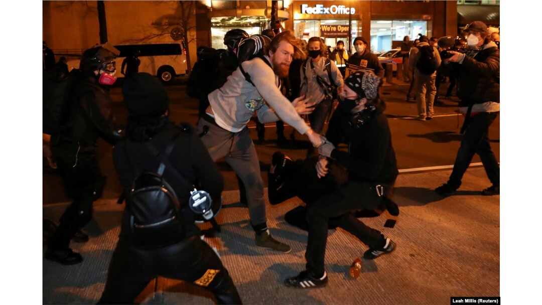 Sukobi na protestu u Vašingtonu, 12. decembar
