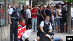پولیس اتریش: گمان می‌کنیم که مرتکب این حمله تشویش روانی دارد.