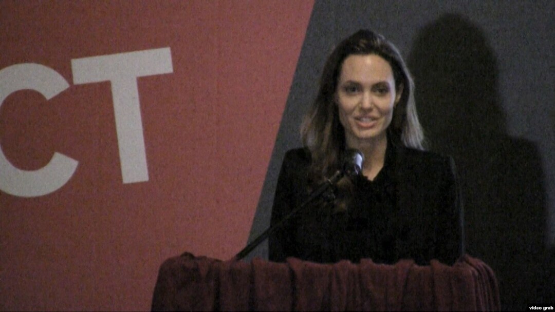 Вудман кастингіндегі түкті киска