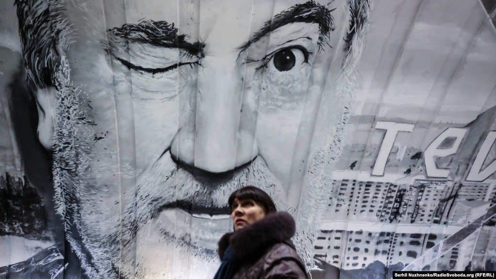 Swiss artist Jasm.one portrayed the late Ukrainian actor Bohdan Stupka in front of a Donetsk cityscape.&nbsp;&nbsp;