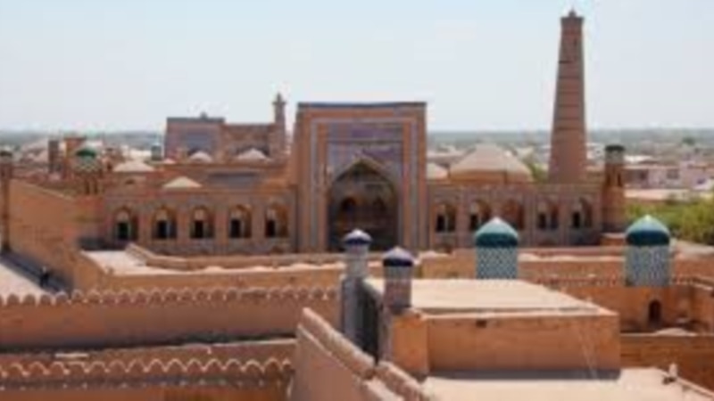 Казакстан менен Өзбекстан орток туристтик виза киргизүүнү талкуулоодо