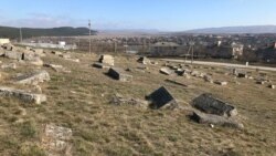 Заброшенное кладбище защитников Севастополя времен Крымской войны в Белогорске