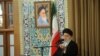 خامنه‌ای: هر کس با نتیجه رای مردم در بیفتد، در مقابلش می‌ایستم