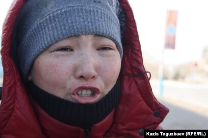 Денедегі жалаңаш әйел бейне