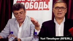 Борис Немцов и Михаил Касьянов