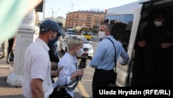 Belarus - Reținerea corespondentului RFE / RL, Alexandra Dynko, la protestul din 19 iunie, de la Minsk