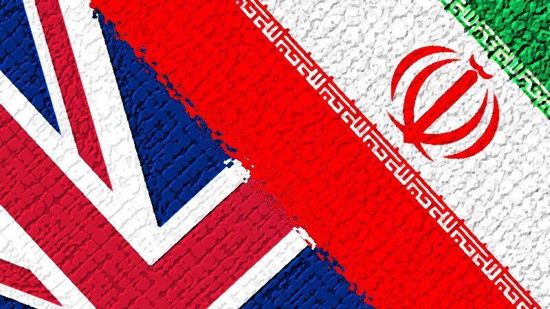 Velika Britanija pozvala dvojne državljane da ne putuju u Iran 