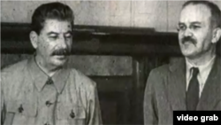 Сталин и Молотов в начале 1930-х годов