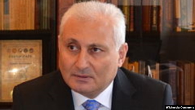 Hikmət Babaoğlu