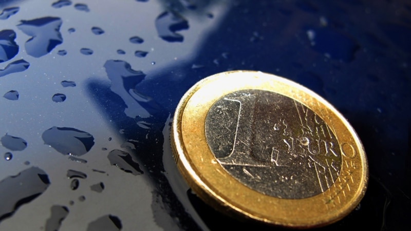 EU: Francuska i Italija rizikuju da prekrše budžetska pravila 