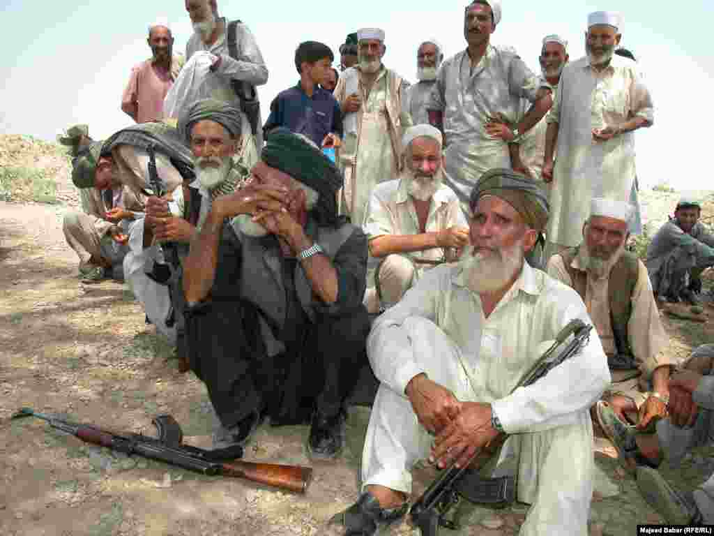 Despite its participants being armed to the teeth, jirgas are held peacefully and aim to resolve complicated disputes through deliberations.