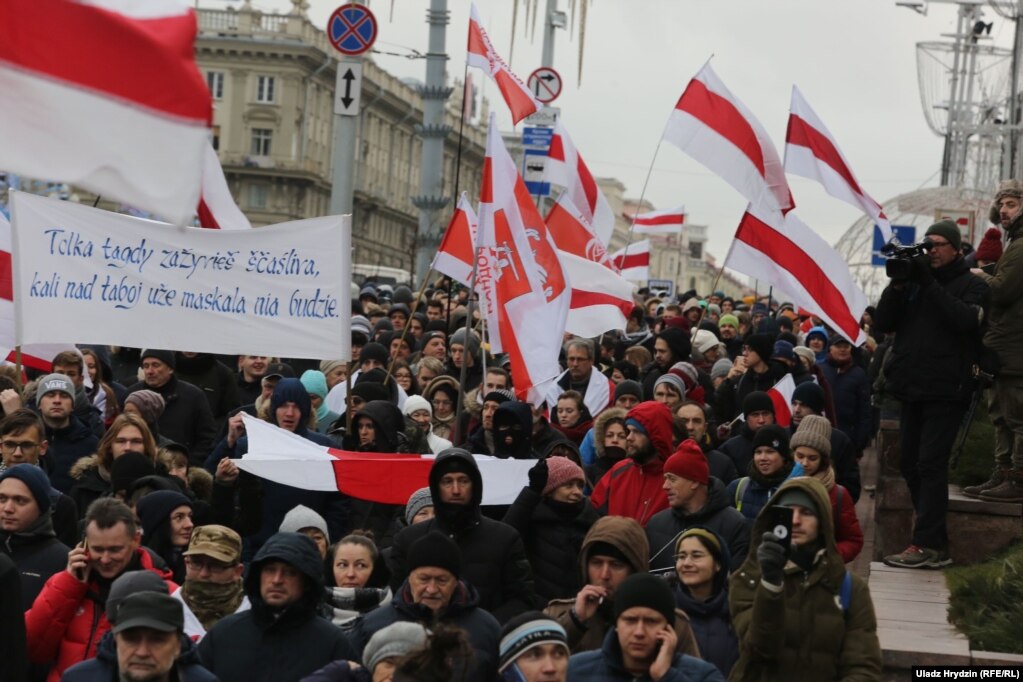 Протести у Мінську проти інтеграції з Росією (фото, відео, прямий ефір)