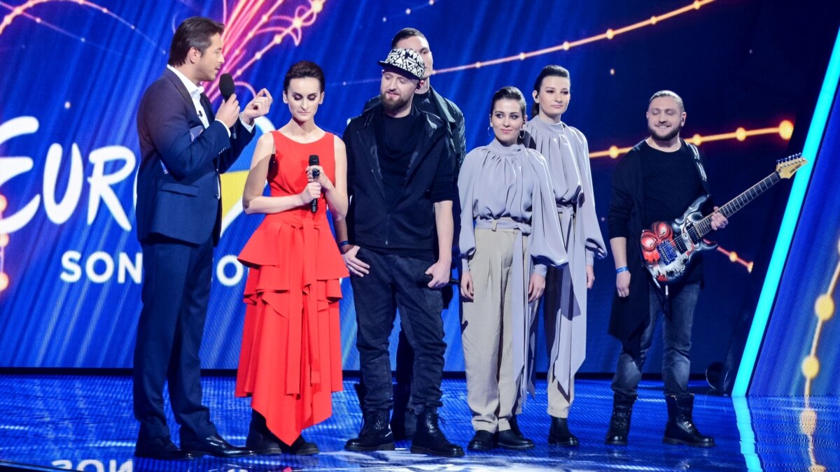 oi5.ru: Председатель НСТУ предполагает, что Go_A не будет менять песню для участия в «Евровидении-2021» Председатель НСТУ предполагает, что Go_A не будет менять песню для участия в «Евровидении-2021»