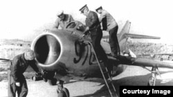 Экипаж советского истребителя, участвовавший в Корейской войне