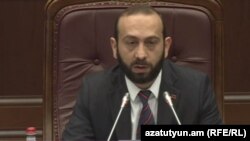 Արարատ Միրզոյան