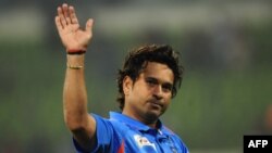 Indian World-Cup-winning cricketer Sachin Tendulkar is bowing out after a long, illustrious career that saw him score more test runs than any other player while also smashing a host of other cricket records. 