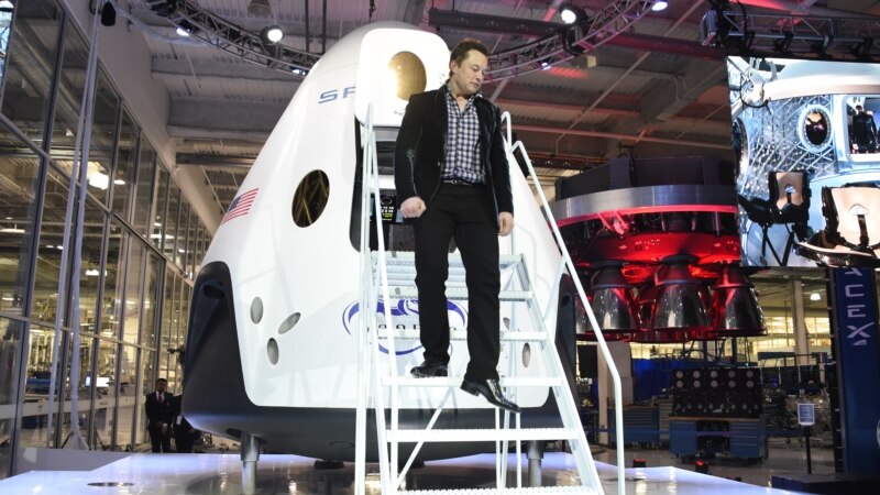 Компания SpaceX отложила первый полёт на Марс до 2020 года