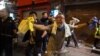 В Гонконге возобновились демонстрации и столкновения с полицией