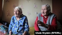 Yazheniyu još uvijek redovno posjećuje sestra Branislava (desno)