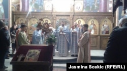 Božićna liturgija u hramu Sv. Dimitrija, foto: Jasmina Šćekić