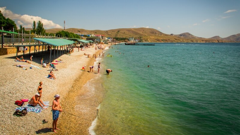 Власти Крыма обещают установить на пляжах Wi-Fi и видеокамеры к курортному сезону