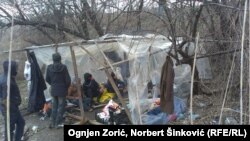 Migranti u divljem kampu kod Subotice, 5 Februar 2015.