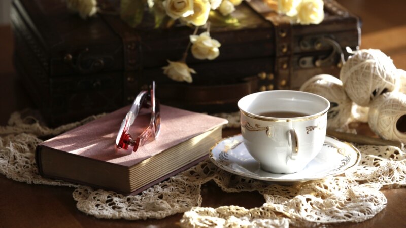 Çay içməklə yaradıcı olmaq arasında əlaqəyə inanırsınızmı?
