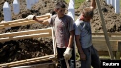 Eshumacija posmrtih ostataka žrtava u Potočarima, Srebrenica, ilustrativna fotografija