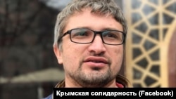 Crimean Tatar activist Nariman Memediminov (file photo)