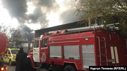 Үлкен мүшесі попки секс