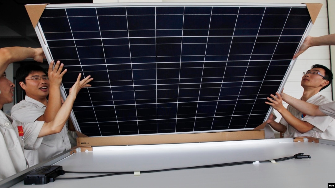 România, la fel ca și Europa, este dependentă de panourile fotovoltaice produse în China. 