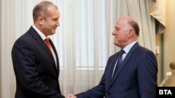 Президентът Румен Радев и представляващият ВСС Боян Магдалинчев