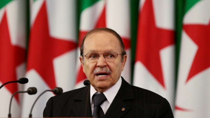 Alžirski predsjednik Abdelaziz Bouteflika podnio ostavku