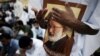 اعتراض در بحرین بر سر سلب تابعیت رهبر شیعیان بالا گرفت