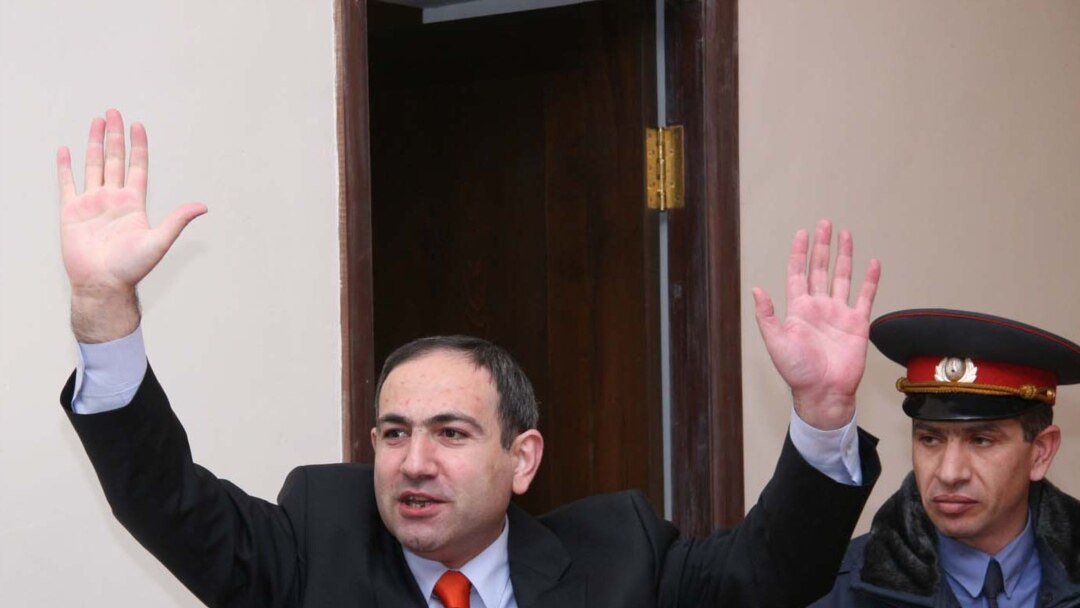 Картинки по запросу pashinyan 2008 mart