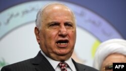 Controversial Iraqi politician Ahmad Chalabi, who lived in exile for decades, never really enjoyed widespread popularity in his native country. (file photo)