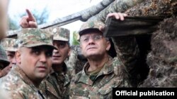 Armenia - Defense Minister Seyran Ohanian inspects Armenian army positions on the border with Azerbaijan, 9Aug2013.