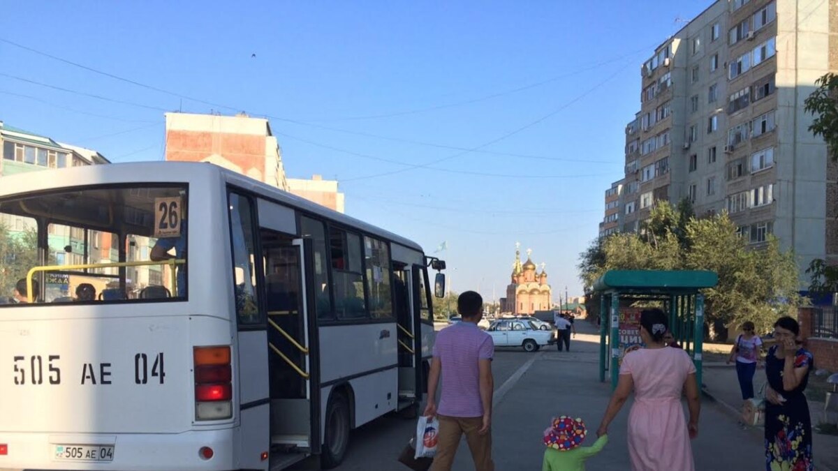 В Актобе протестовали водители городских автобусов