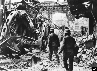 Russia Summons Stalingrad Survivors In World War II 'Genocide' Probe