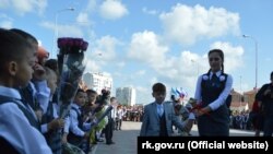 Лінійка, присвячена Дню знань у Криму 1 вересня 2017 року