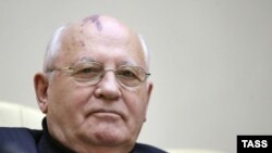 С 78-летием, президент Горбачев!