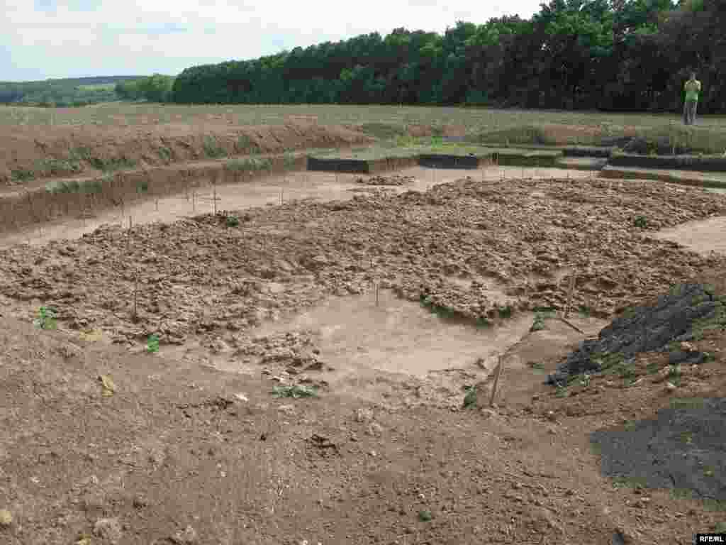 Поблизу історико-культурного заповідника тривають розкопки поселення трипільців, якому, за оцінками експертів, понад 5 тис. років