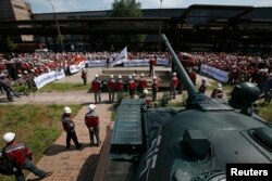 Mitingul siderurgiştilor de la Mariupol, 20 mai 2014